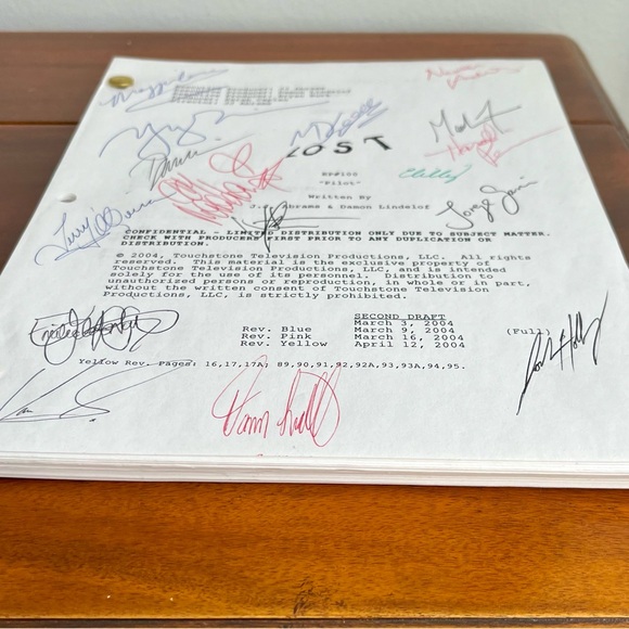 RARE! ABC’s “LOST” EP#100 AUTOGRAPHED pilot script - cast & crew incl JJ Abrams - Picture 5 of 6